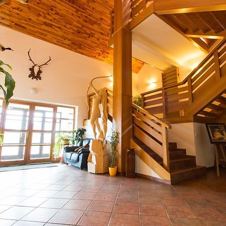 Orlik Rejviz Otel Dış mekan fotoğraf