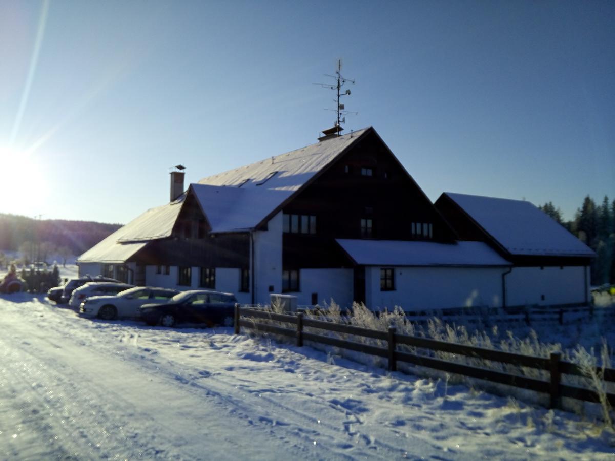 Orlik Rejviz Otel Dış mekan fotoğraf